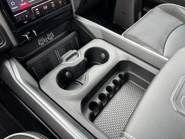 2025 RAM 2500 Laramie - Photo 20