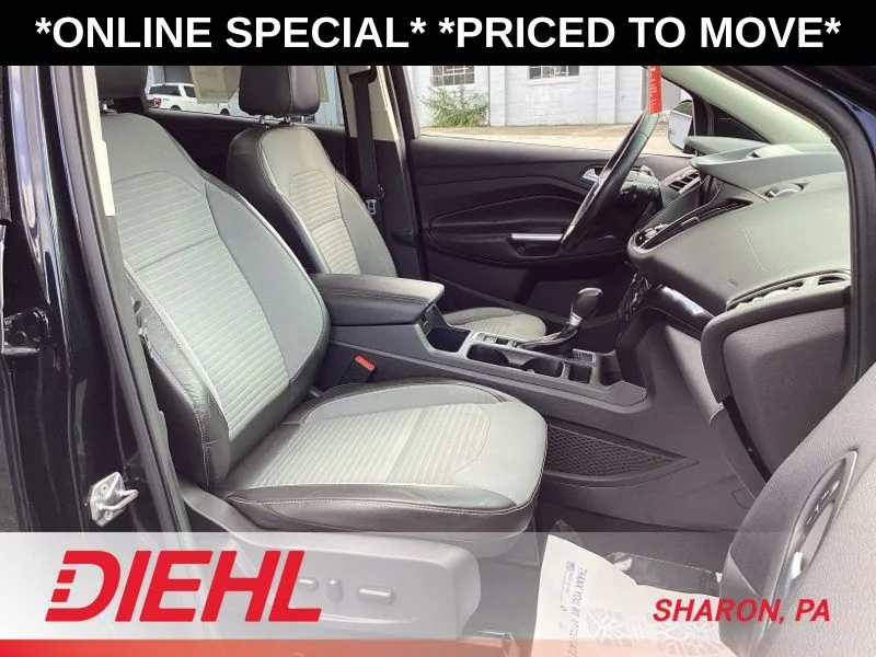 2017 Ford Escape Titanium - Photo 11