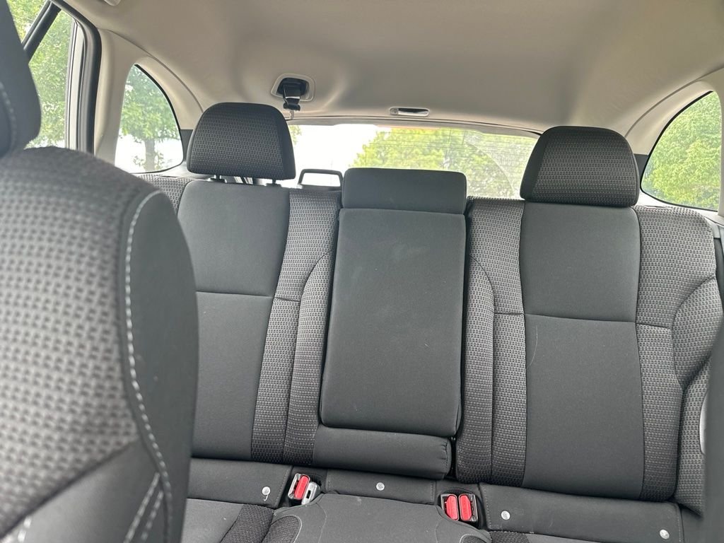 Used 2020 Silver Subaru 2.5i image 20