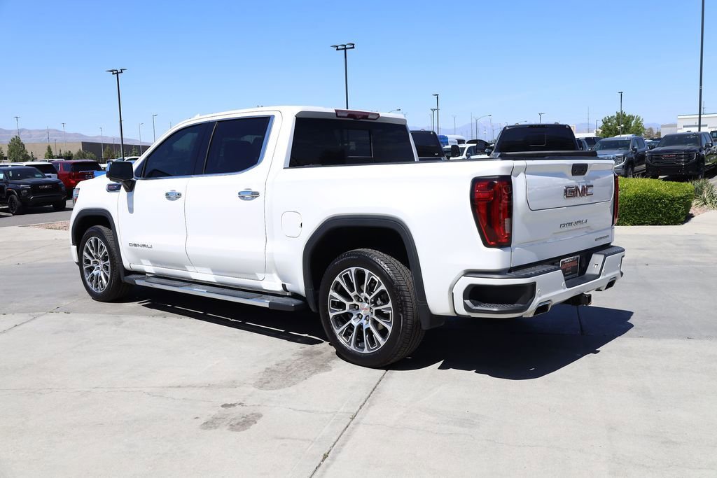 Used 2020 White Frost Tricoat GMC Denali image 4