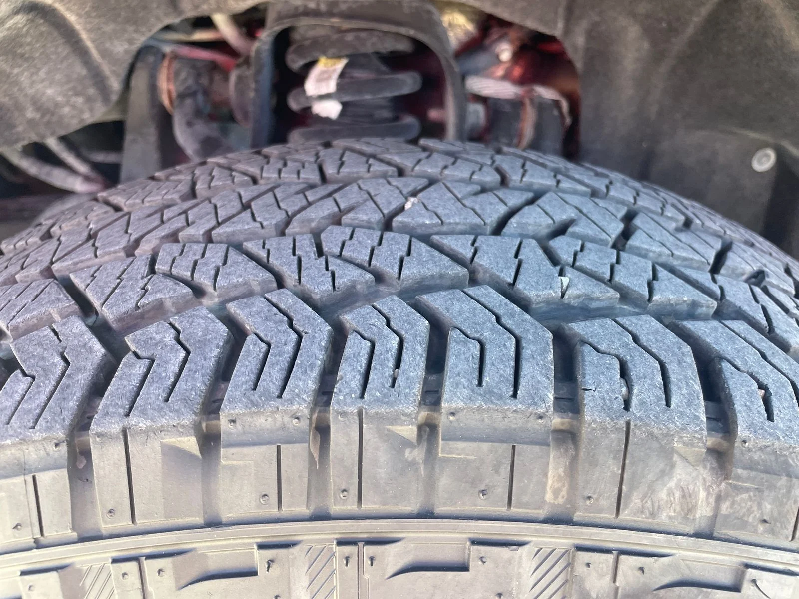 Used 2021 Gray Chevrolet Z71 image 28