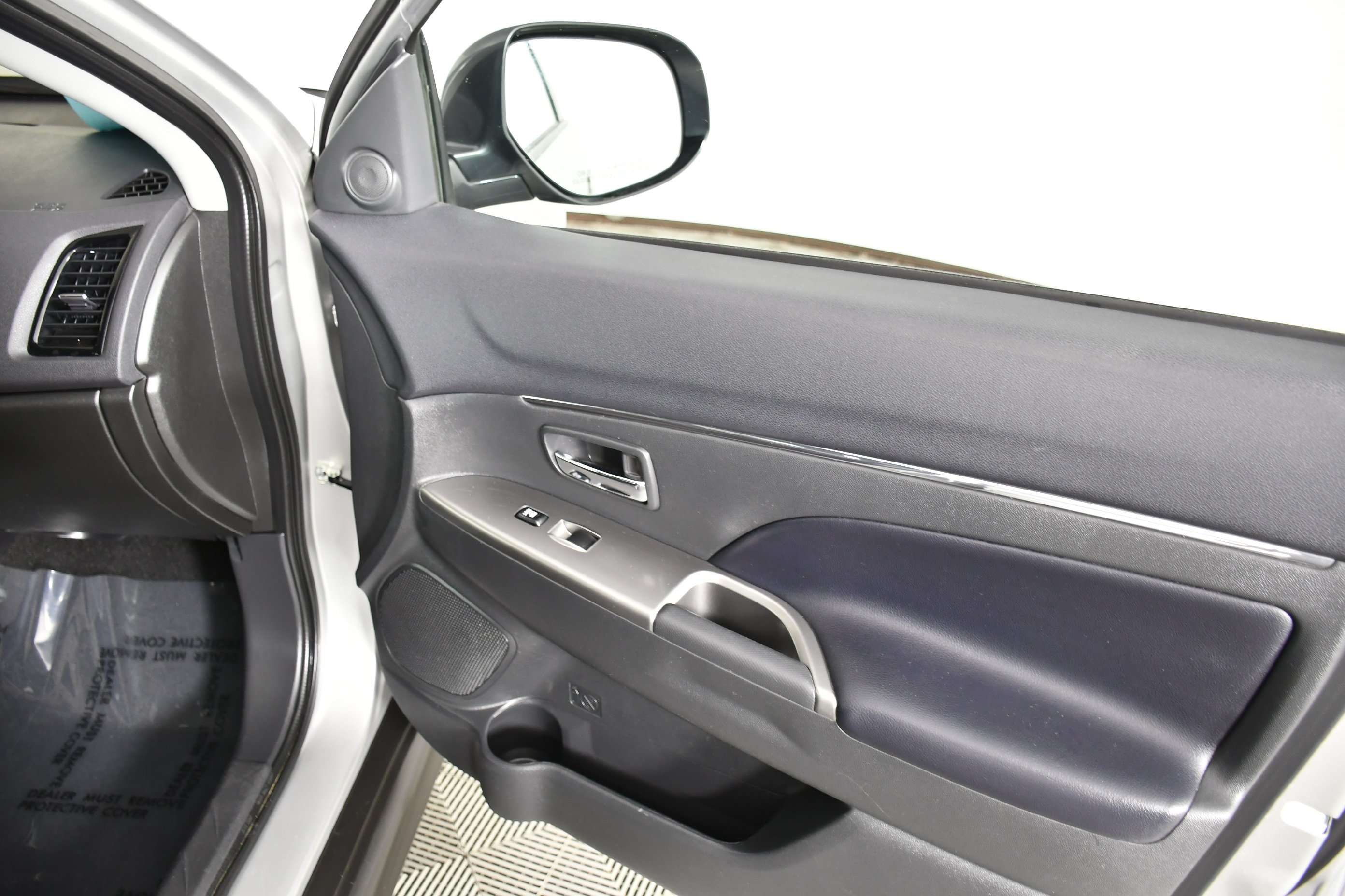 Certified Used 2024 Black Mitsubishi SE image 40