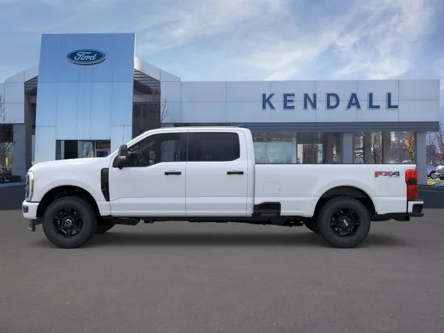 New 2026 Oxford White Ford XL image 3