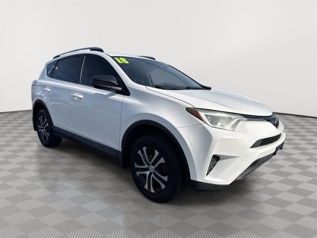 2018 Toyota RAV4 LE