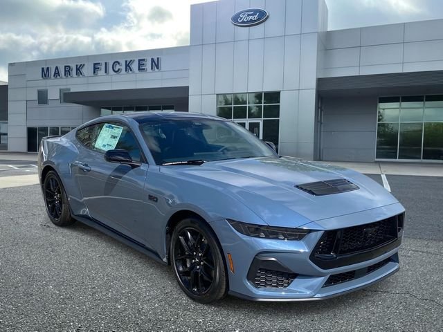 2026 Ford Mustang GT Fastback's photo