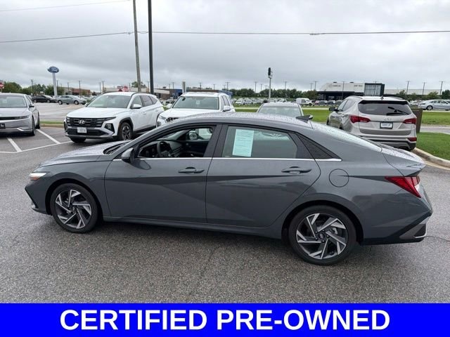 2026 Hyundai Elantra Limited - Photo 13