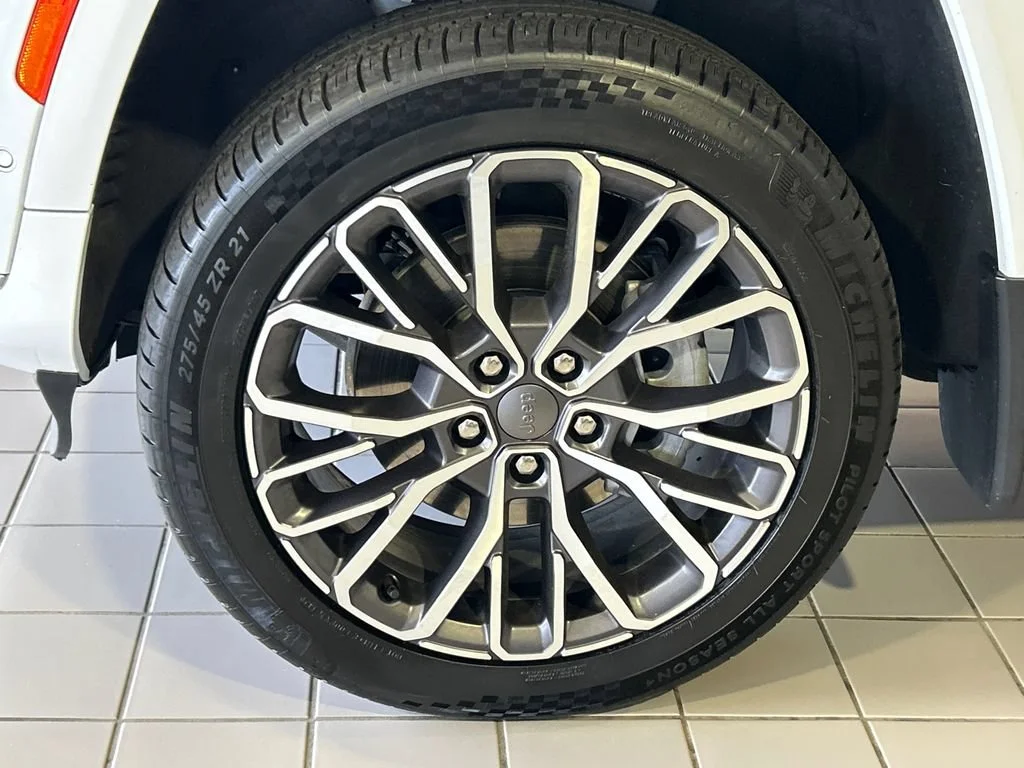 Used 2021 Bright White Clearcoat Jeep Summit Reserve image 13