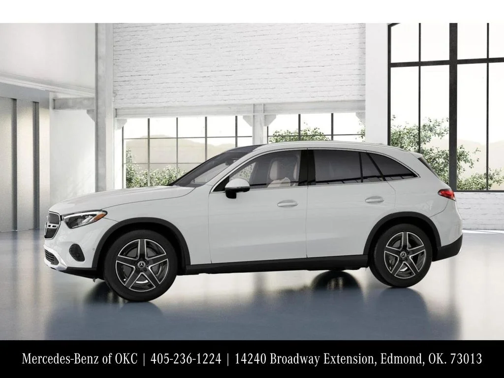 Used 2026 White Mercedes-Benz GLC 300 image 36