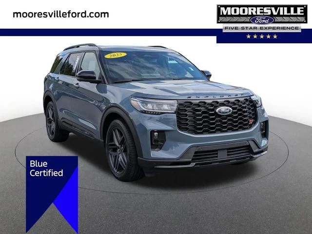 Used 2025 Blue Ford ST image 1