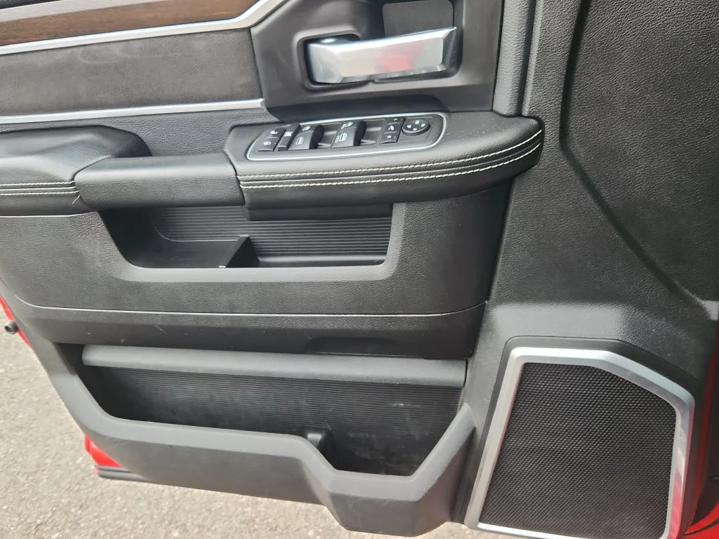 Used 2022 Red Ram Laramie image 9