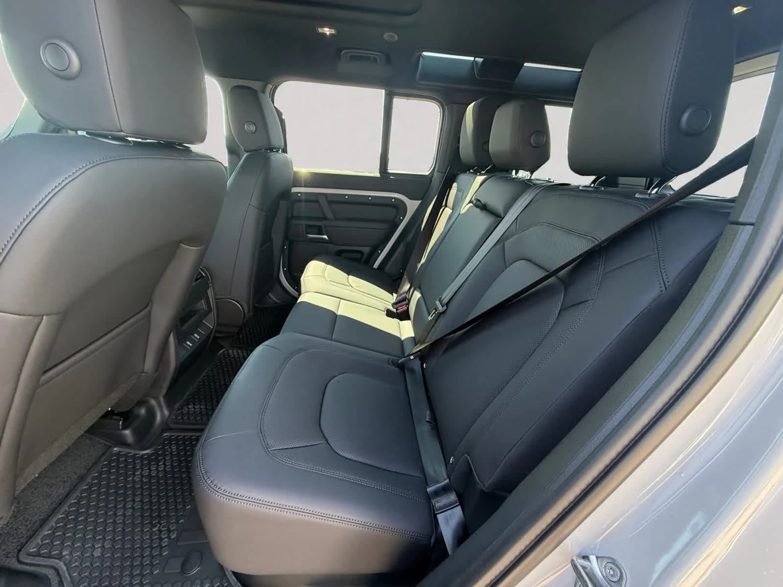 New 2026 Borasco Grey Land Rover S image 13