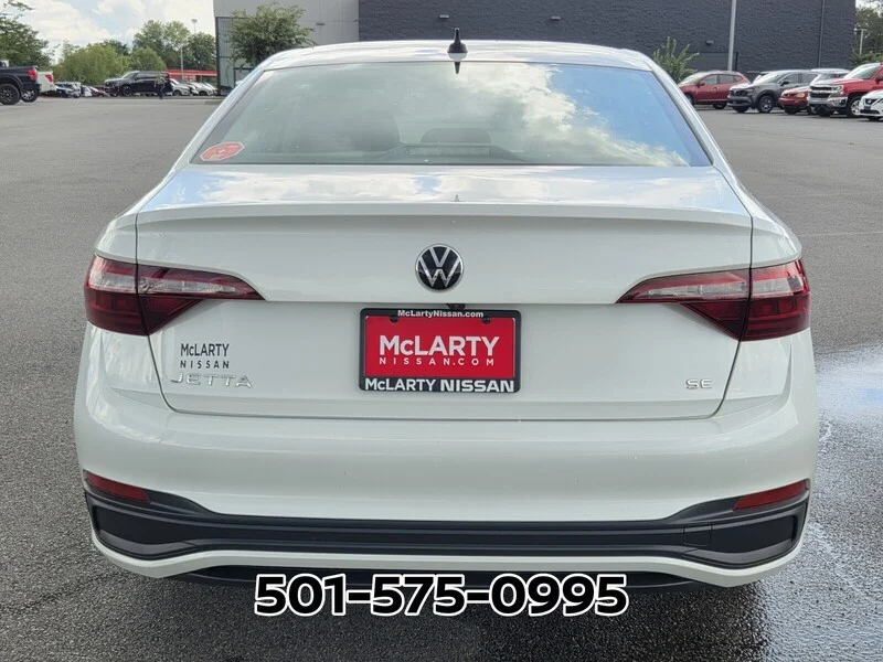Used 2024 Opal White Volkswagen SE AUTO image 7