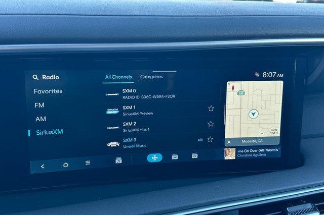 New 2026 Titan Charcoal Pearl Hyundai SEL FWD image 19