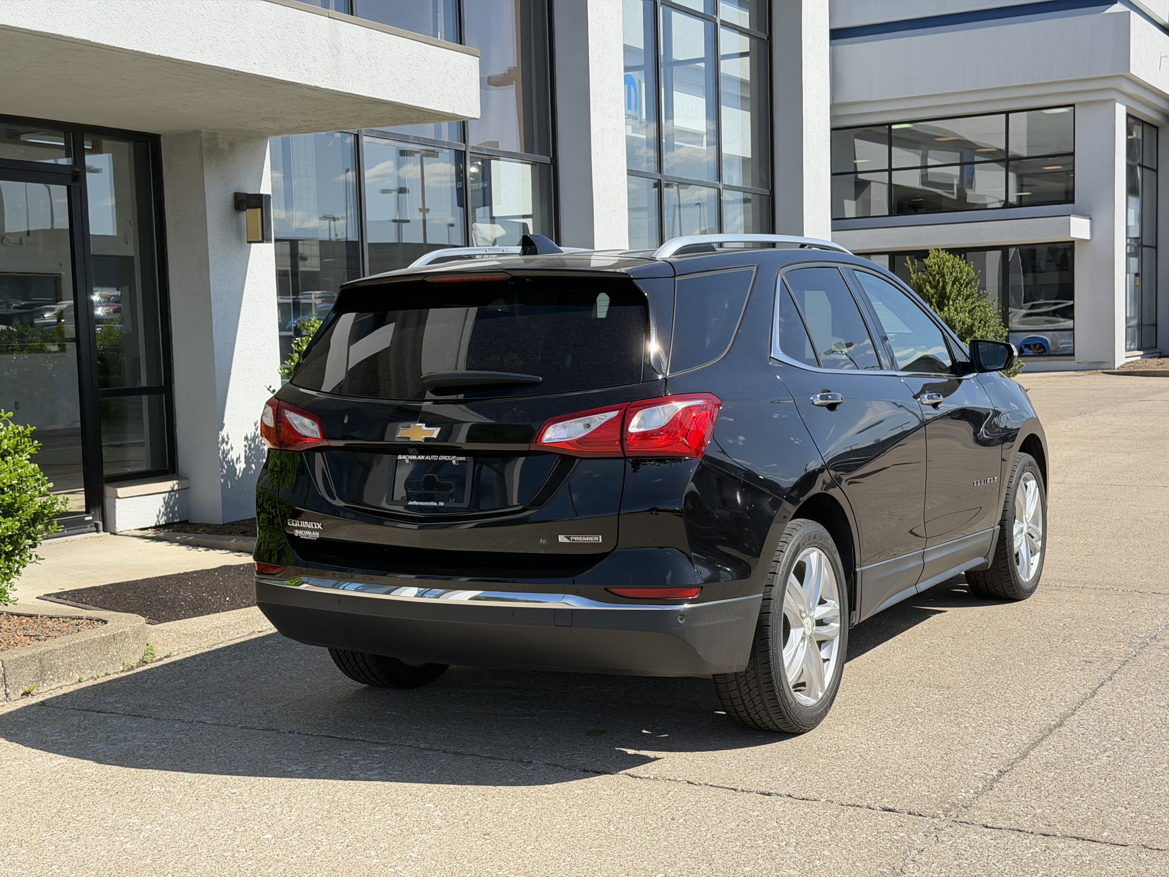 Used 2018 Mosaic Black Metallic Chevrolet Premier image 5