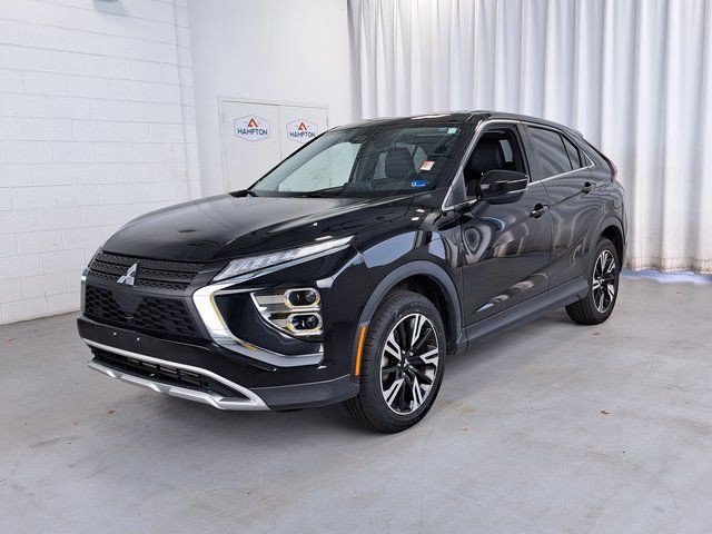 Used 2024 Black Mitsubishi SE image 2