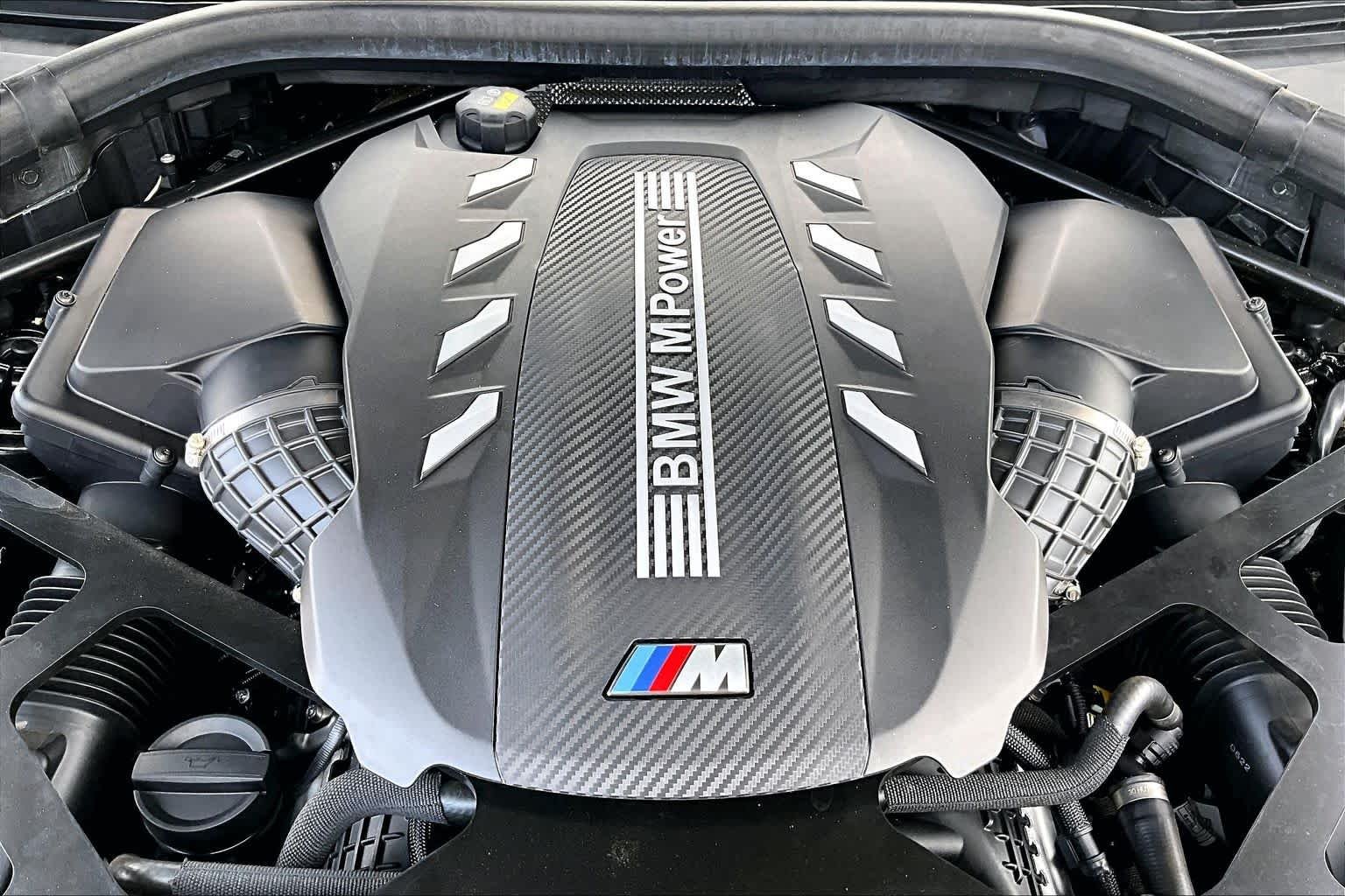 Used 2022 Black Sapphire Metallic BMW  image 33