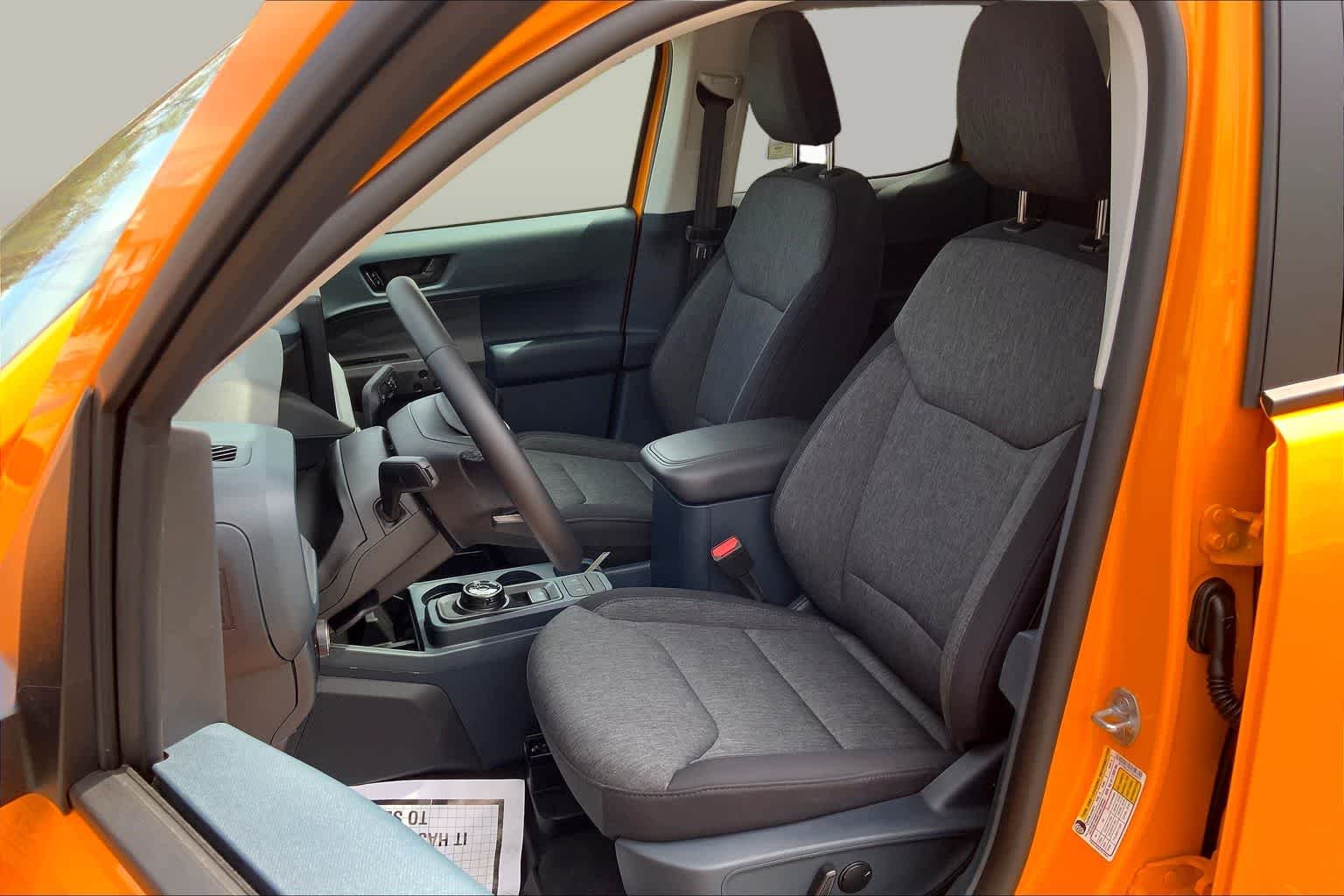 New 2026 Orange Fury Metallic Tri-Coat Ford XLT image 13