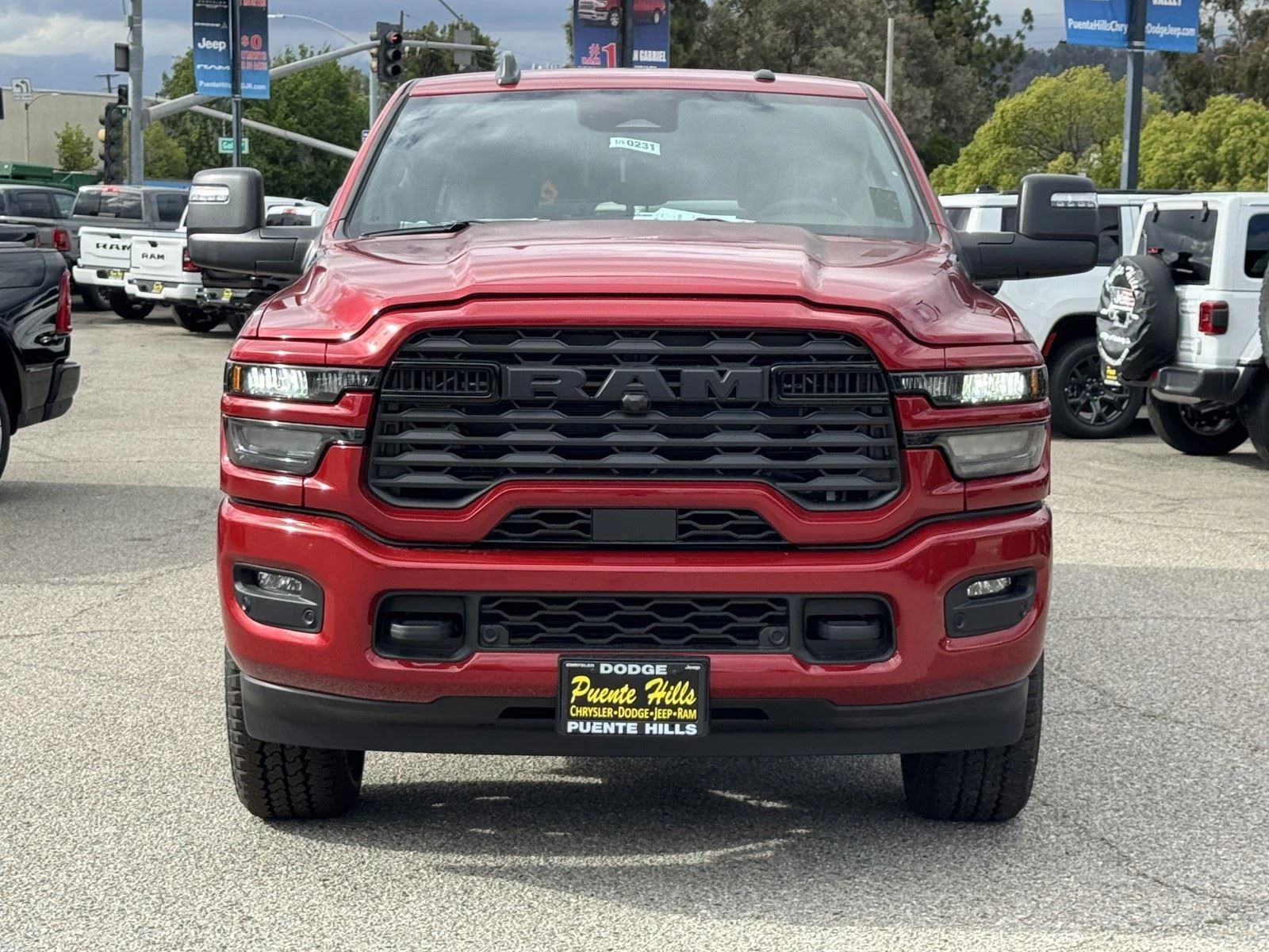New 2026 Molten Red Pearl-Coat Exterior Paint RAM Big Horn image 2