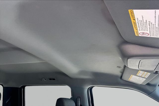 Used 2025 Oxford White Ford XLT image 41