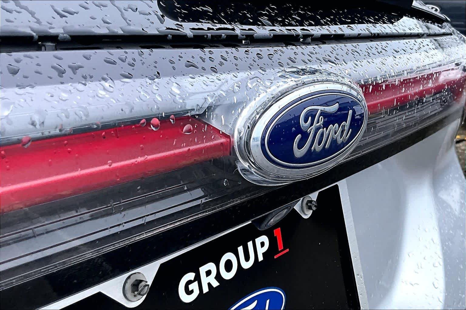 Used 2016 Ingot Silver Ford Sport image 31