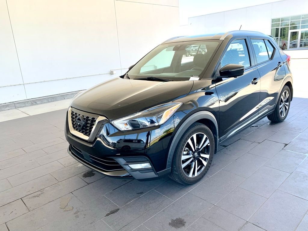 2020 Nissan Kicks SR