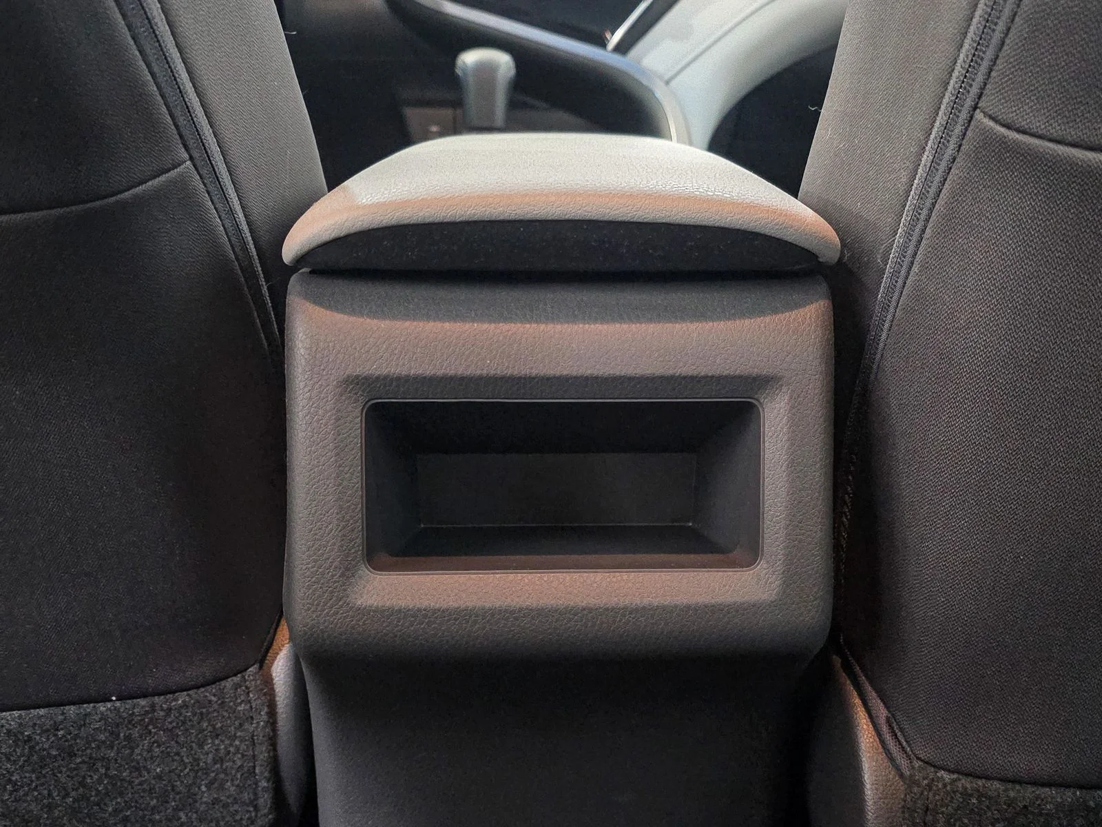 Used 2018 Gray Toyota LE image 22