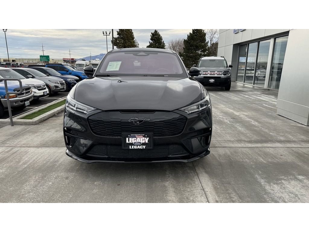 Used 2022 Ford Mustang Mach-E GT AWD with VIN 3FMTK4SX0NMA13310 for sale in La Grande, OR