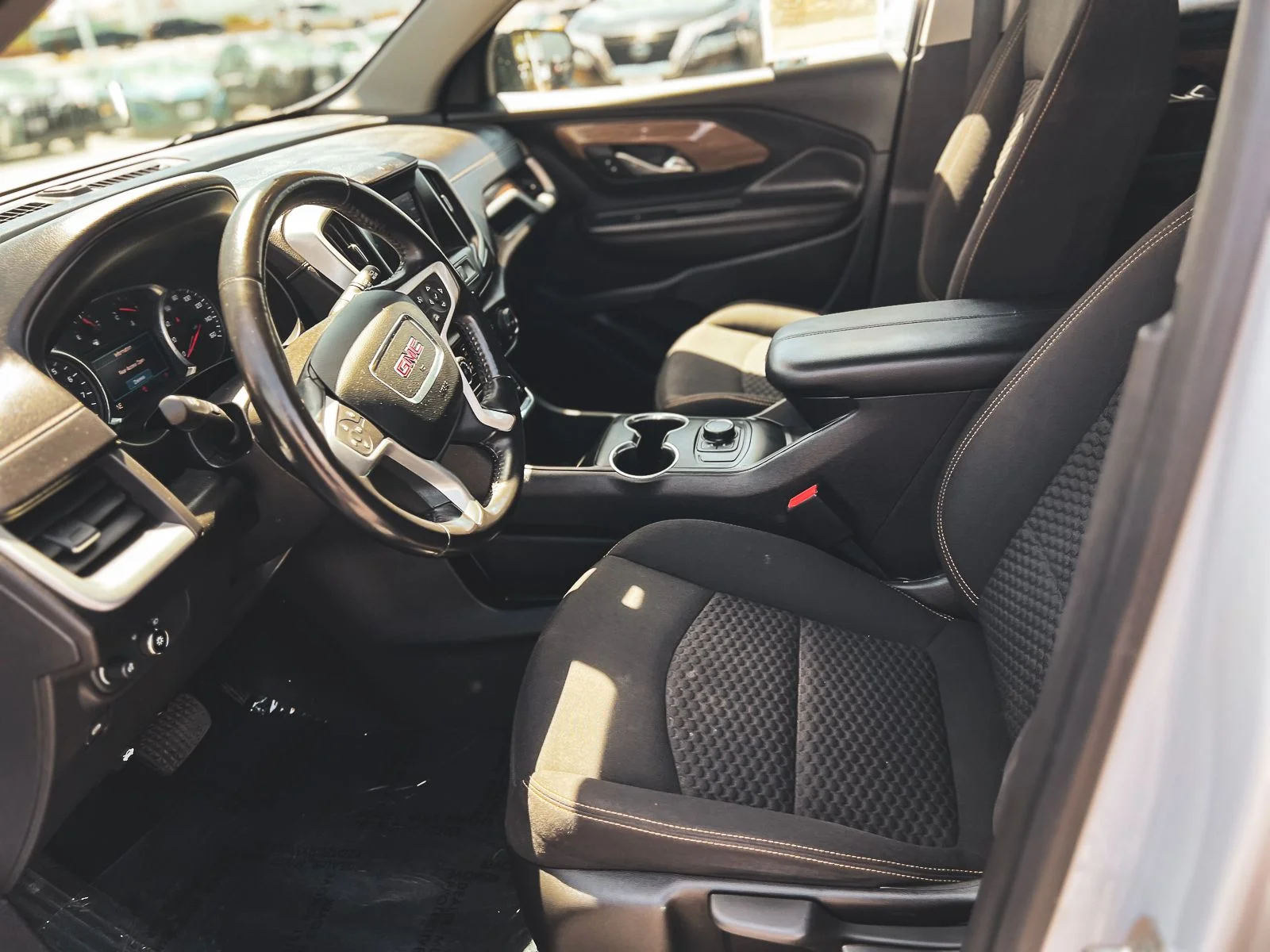 2021 GMC Terrain SLE - Photo 14