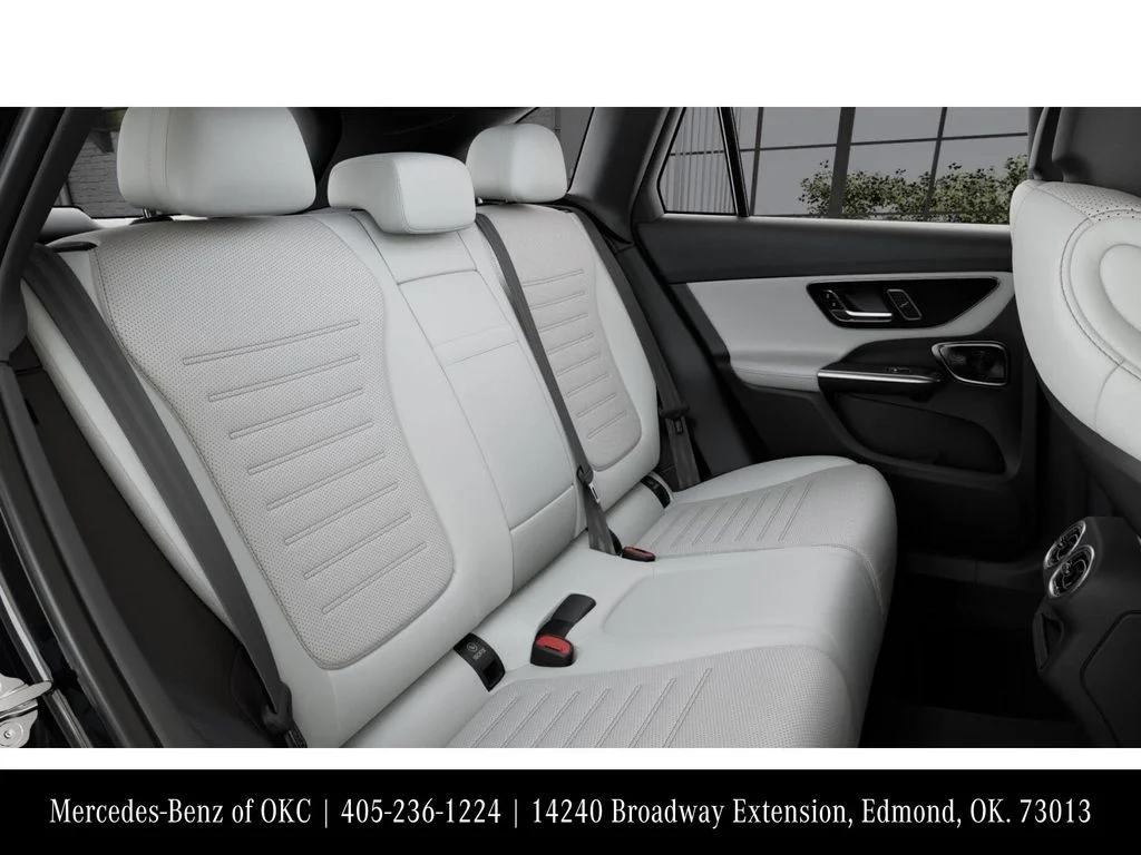 New 2026 Black Mercedes-Benz GLC 300 image 5