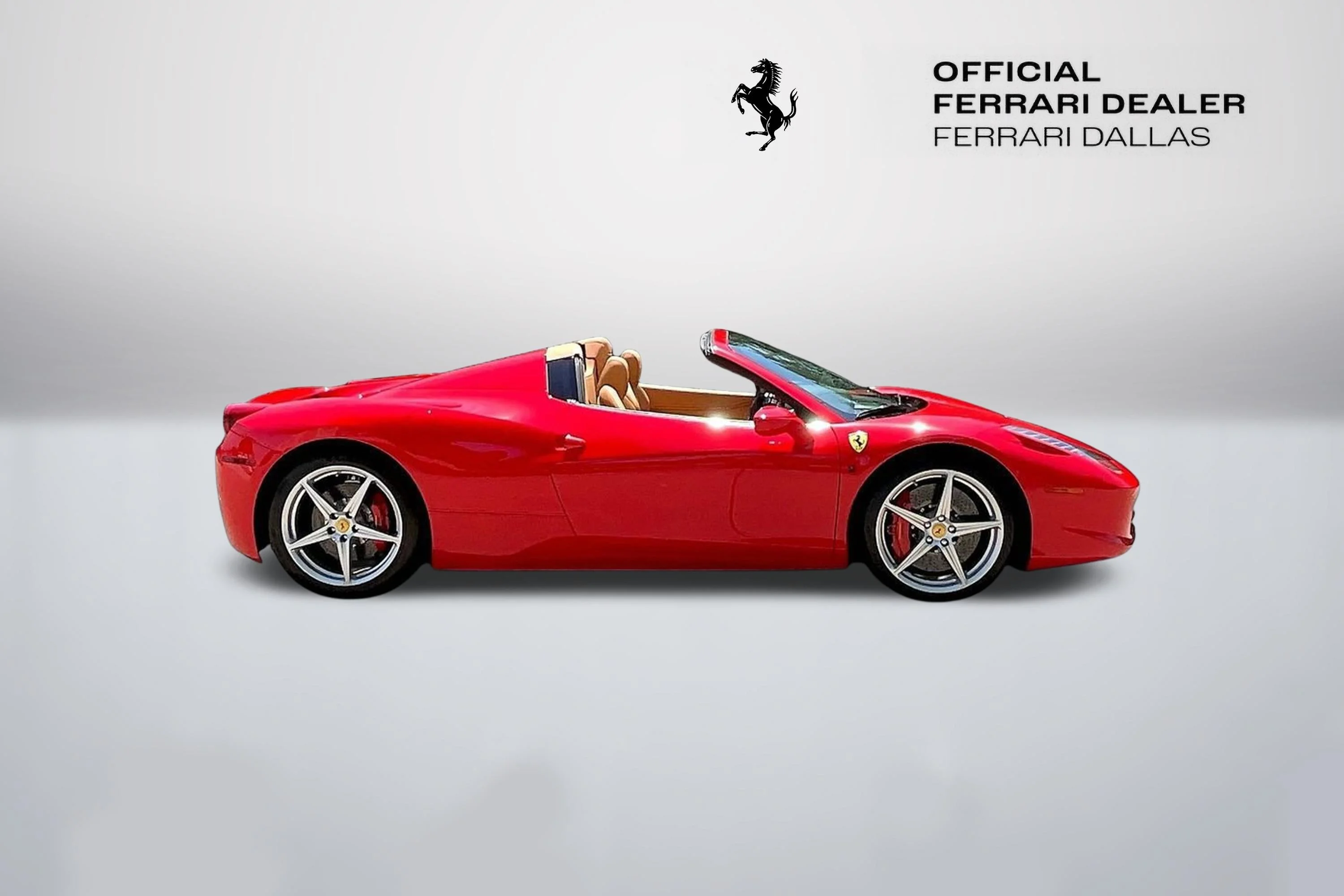 Used 2012 Rosso Corsa Ferrari  image 4