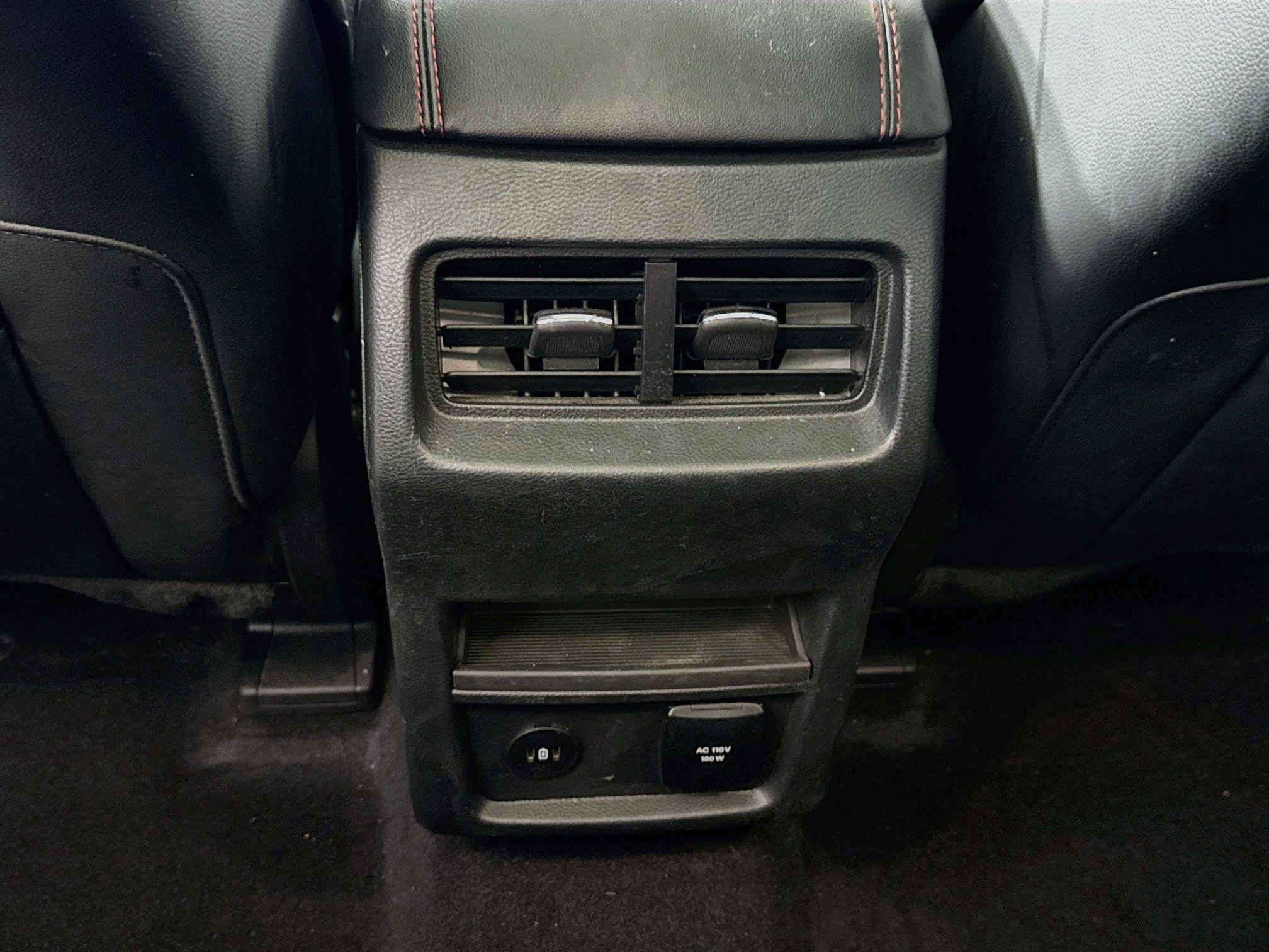 Used 2024 Agate Black Metallic Ford ST-Line image 26