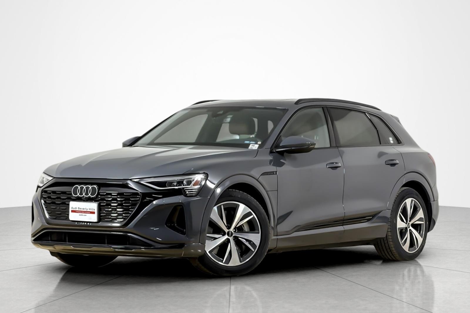2024 Audi Q8 e-tron Premium