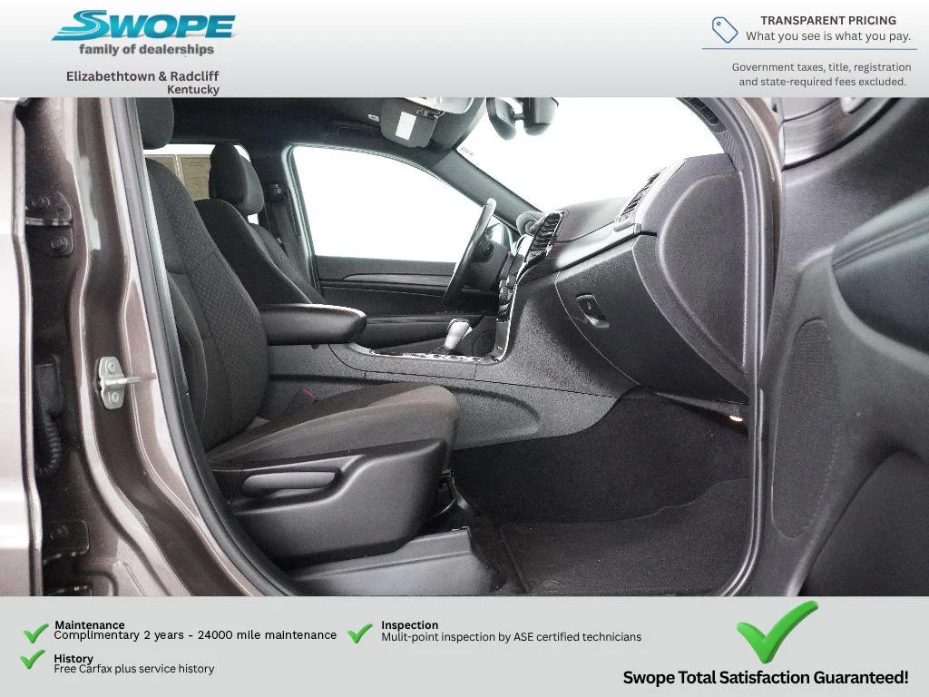 Used 2019 Walnut Brown Metallic Clearcoat Jeep Laredo E image 10