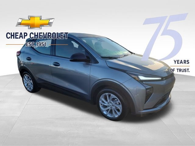 2027 Chevrolet Bolt LT - Photo 7