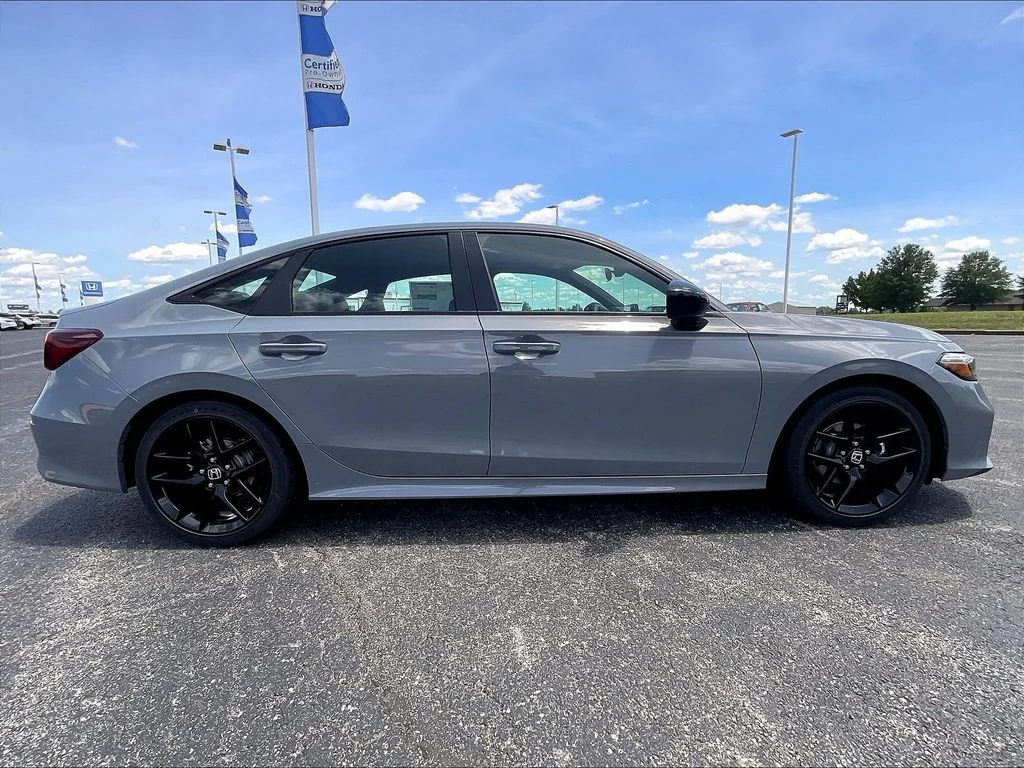 New 2026 Urban Gray Pearl Honda Sport image 2