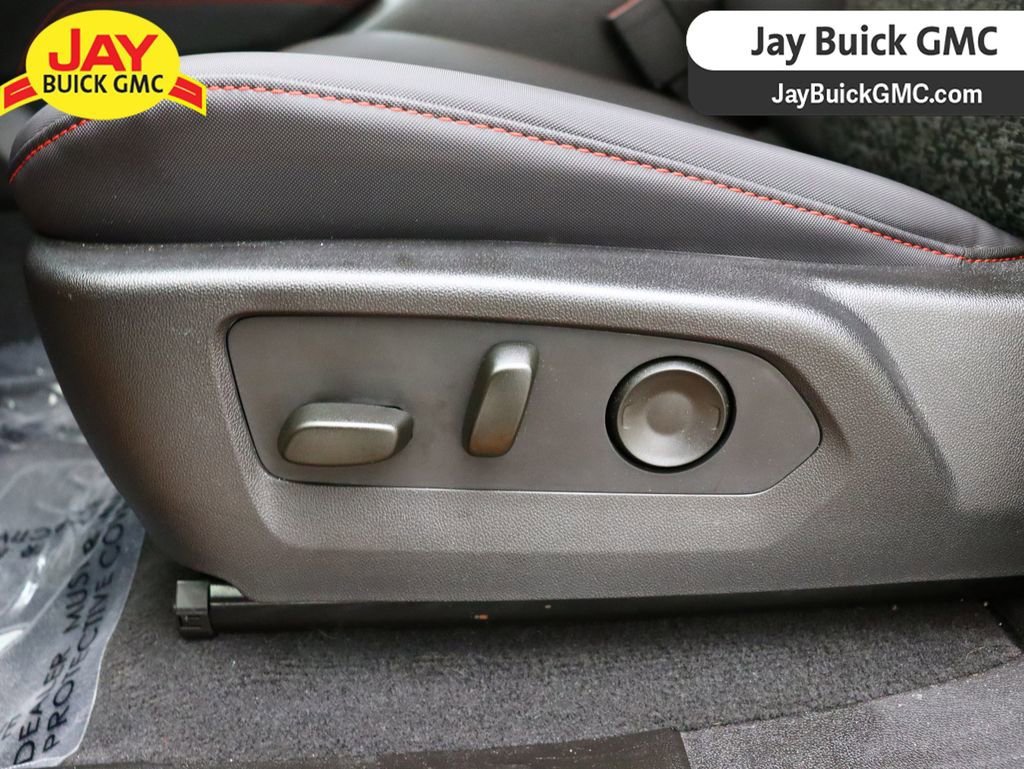 2026 Chevrolet Colorado Z71 - Photo 12