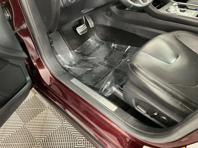 Used 2017 Burgundy Velvet Metallic Tinted Clearcoat Ford Titanium image 16