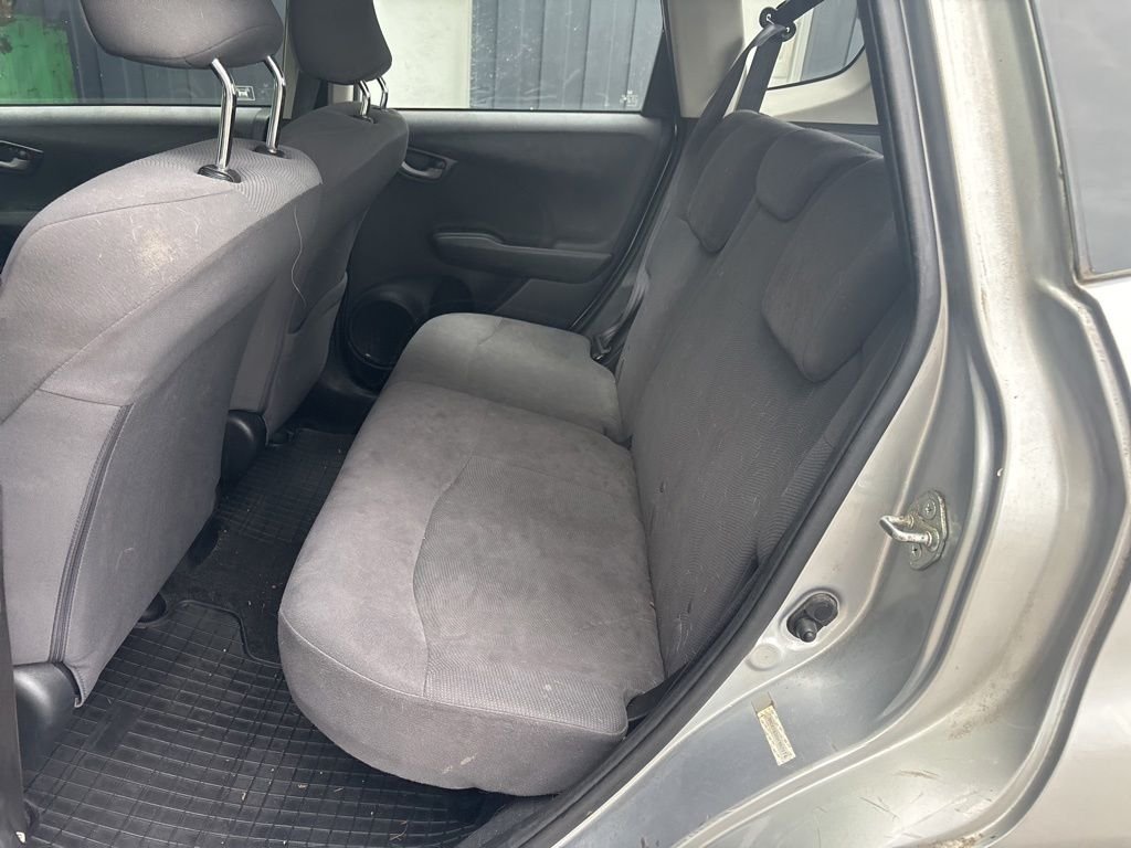 Used 2013  Honda Base image 7