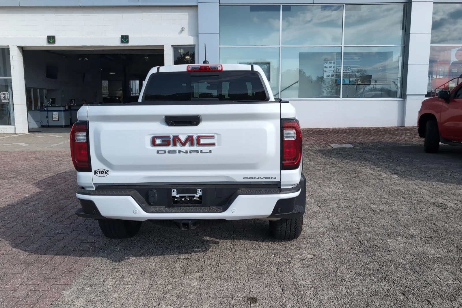 Used 2024 Summit White GMC Denali image 6