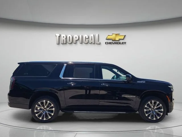 Used 2025 Black Chevrolet High Country image 6