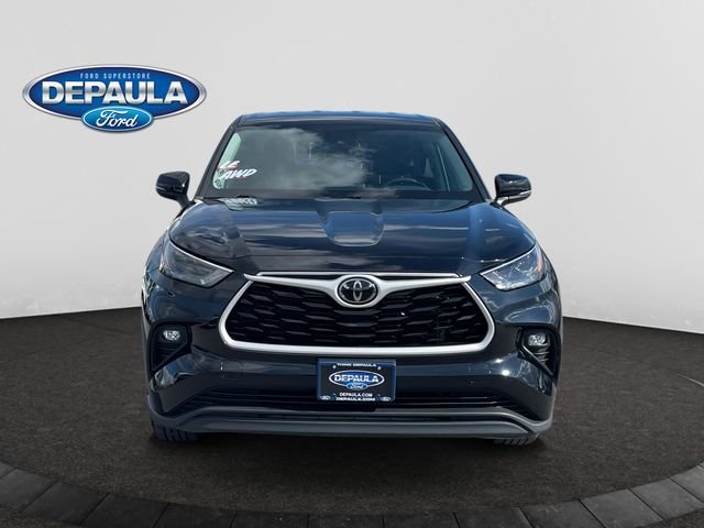 Used 2024 Midnight Black Metallic Toyota LE image 10