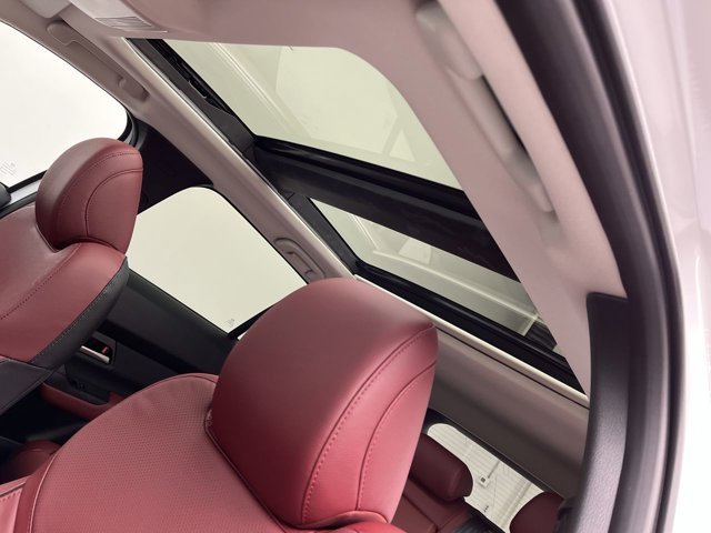 New 2026 Wind Chill Pearl Mazda Premium image 6