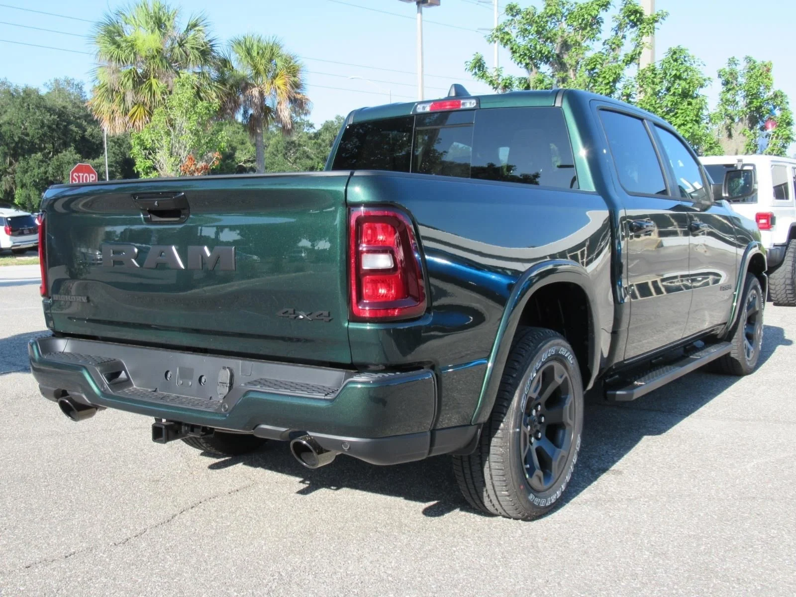 New 2026 Serrano Green Metallic RAM Big Horn/Lone Star image 7