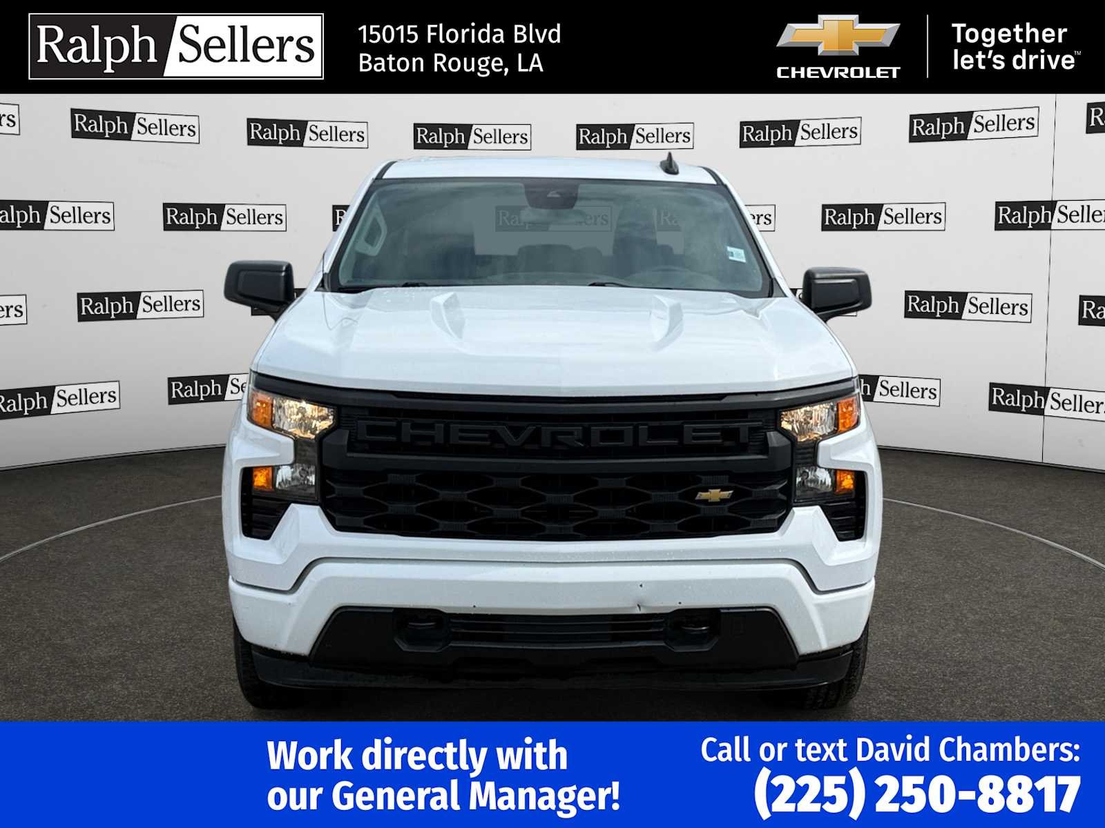 Used 2022 Summit White Chevrolet Custom image 8