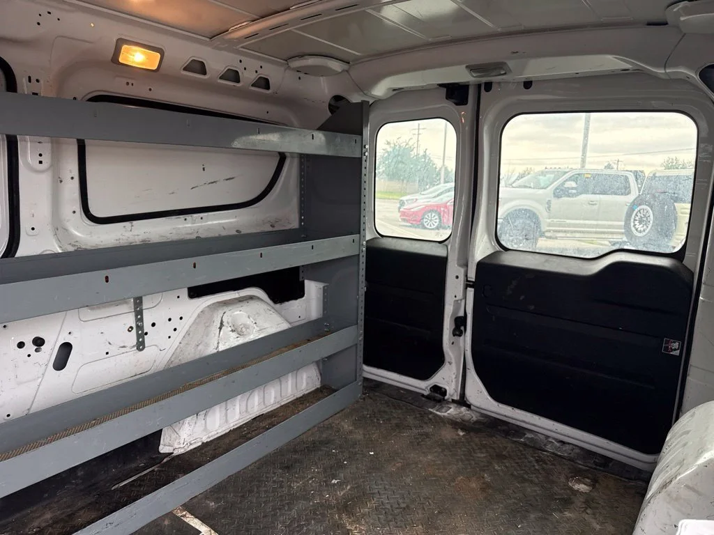Used 2016 Bright White Ram Tradesman image 19