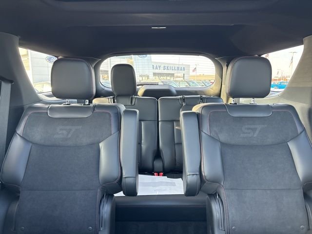 New 2026 Star White Metallic Tri-Coat Ford ST image 31