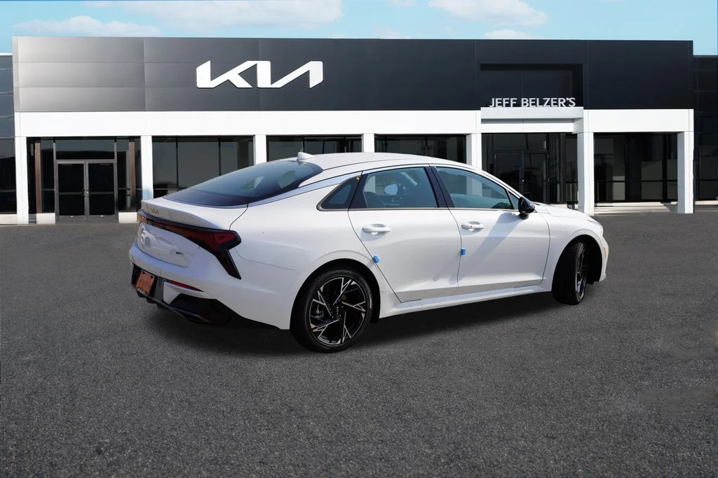 New 2026 Snow White Pearl Kia GT-Line image 3
