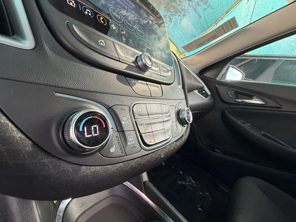 2025 Chevrolet Malibu 1LT - Photo 23