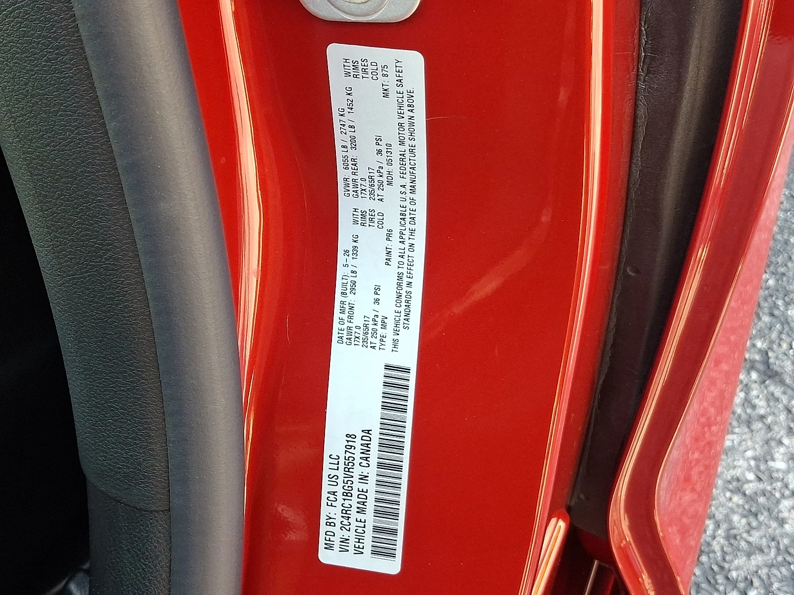 New 2027 Red Hot Pearl-Coat Exterior Paint Chrysler Select image 21