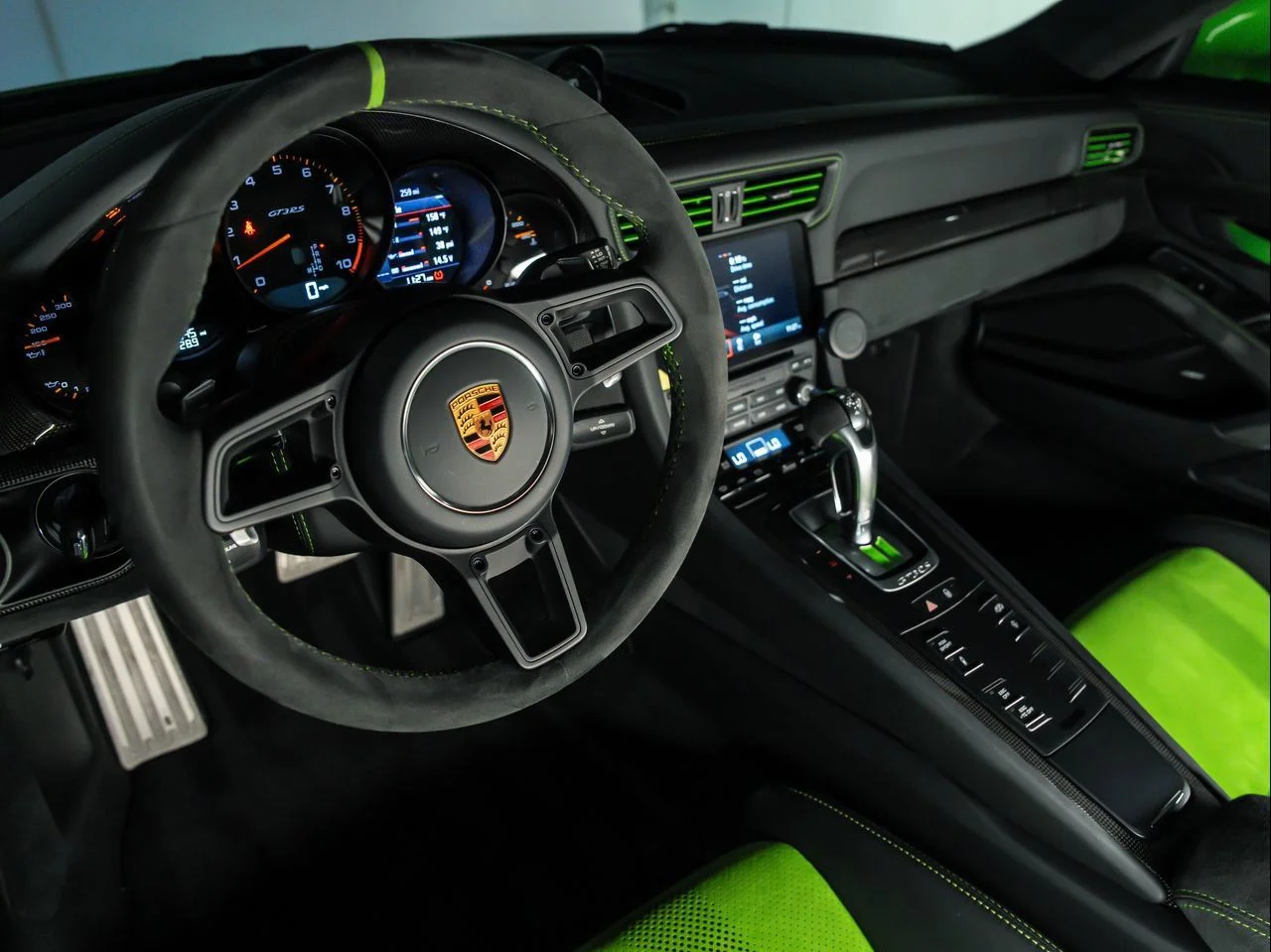 Used 2019 Green Porsche GT3 RS image 4